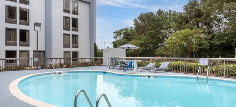 Spark by Hilton 亚特兰大机场南科利奇帕克(Spark by Hilton Atlanta Airport South College Park)图片