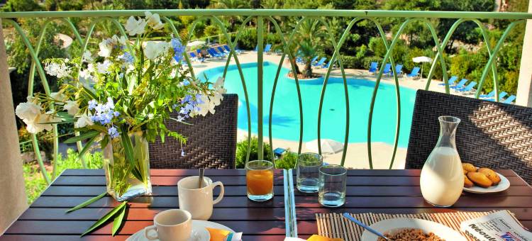 伊桑布溪皮埃尔高级假日酒店(Résidence Pierre & Vacances Premium les Calanques des Issambres)图片