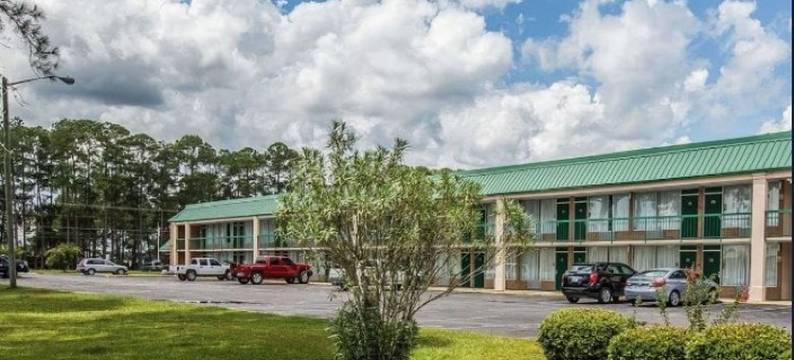 美国441号公路OYO旅行者旅馆(Travelers Inn By OYO US-441)图片