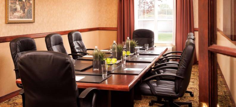 密尔沃基西部布鲁克菲尔德丽怡酒店(Country Inn & Suites by Radisson, Milwaukee West (Brookfield), WI)图片