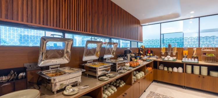 Saltstayz Premier 靠近第44区企业中心(Saltstayz Premier Near Sector 44 Corporate Hub)图片