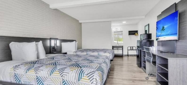 6号汽车旅馆萨默维尔，南卡罗来纳州 – 杜鹃广场(Motel 6 Summerville, SC Charleston)图片