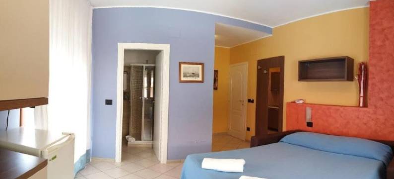 兰特纳(La Lanterna)图片