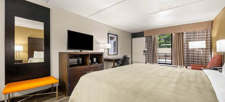 哥伦布品质酒店靠近摩尔堡(Quality Inn Columbus Near Fort Benning)图片