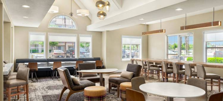 棕榈谷兰开斯特居家酒店(Residence Inn Palmdale Lancaster)图片