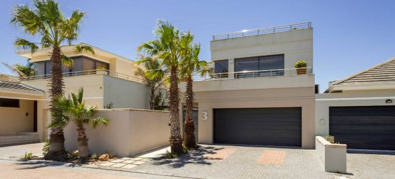 安全的高尔夫庄园上的家，毗邻海洋和高尔夫(Home Away from Home on a Secure Golf Estate, Situated Next to the Ocean and Golf)图片