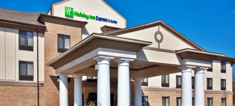 智选假日套房酒店克劳福兹维尔(Holiday Inn Express & Suites CRAWFORDSVILLE by IHG)图片