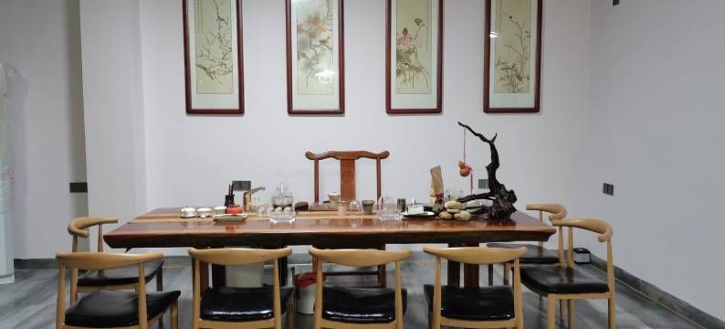 英德红茶体验馆特色民宿(美红路分店)图片