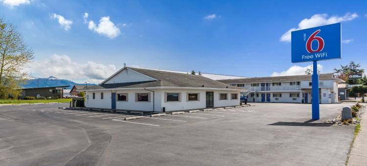 斯特灵汽车旅馆(Motel 6 Burlington, WA)图片