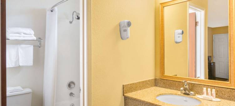 科宁速8酒店(Super 8 by Wyndham Corning)图片