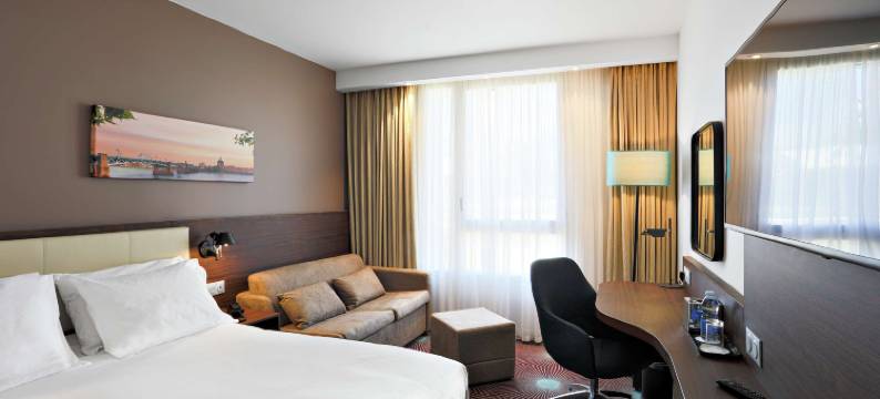 图卢兹机场奥斯科酒店(OSKO Hotel Toulouse Airport)图片