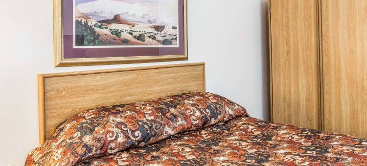 来福罗德威宾馆(Rodeway Inn)图片