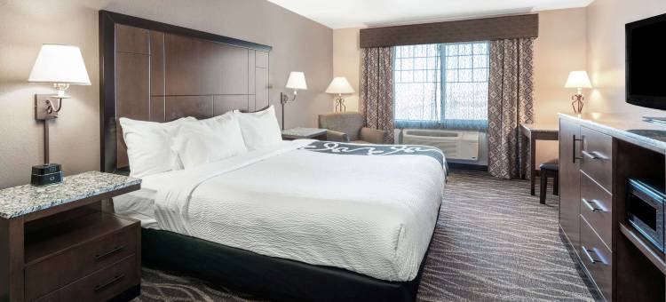 贝尔格莱德博兹曼机场拉昆塔温德姆套房酒店(La Quinta Inn & Suites by Wyndham Belgrade - Bozeman Airport)图片