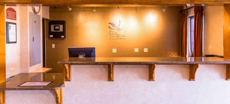 大学区凯艺套房酒店(Quality Inn & Suites University)图片