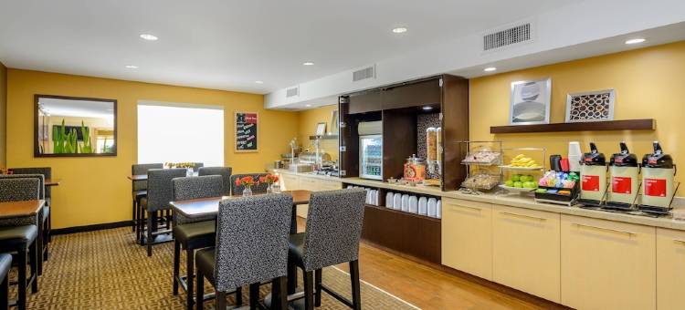 米德堡国家商业园万豪TownePlace Suites酒店(TownePlace Suites Fort Meade National Business Park)图片