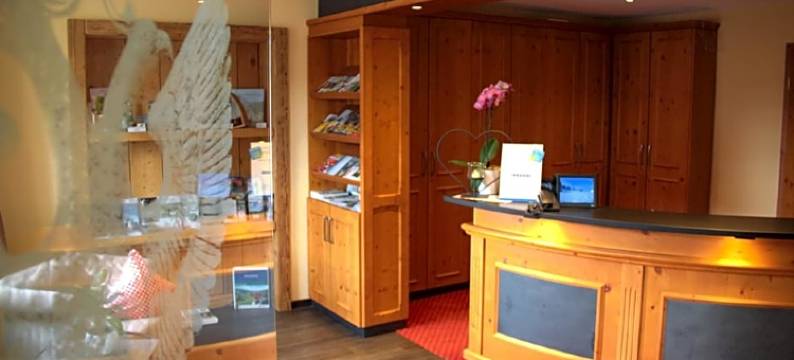 阿德勒福伦比尔旅馆(Gasthaus Adler Fohrenbühl)图片