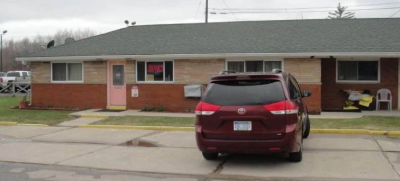 斯坦迪什汽车旅馆(Standish Motel)图片