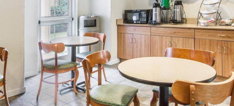 凯艺套房酒店(Quality Inn & Suites)图片