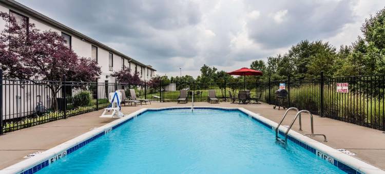 麦迪逊维尔温德姆呗盟套房酒店(Baymont by Wyndham Madisonville)图片