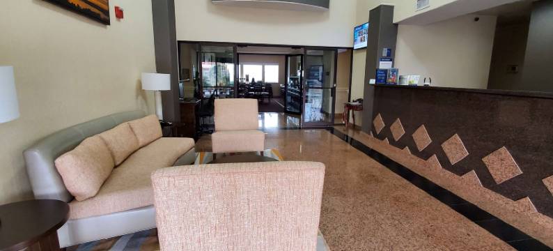 麦迪逊维尔贝斯特韦斯特行政套房酒店(Best Western Executive Inn  Suites)图片