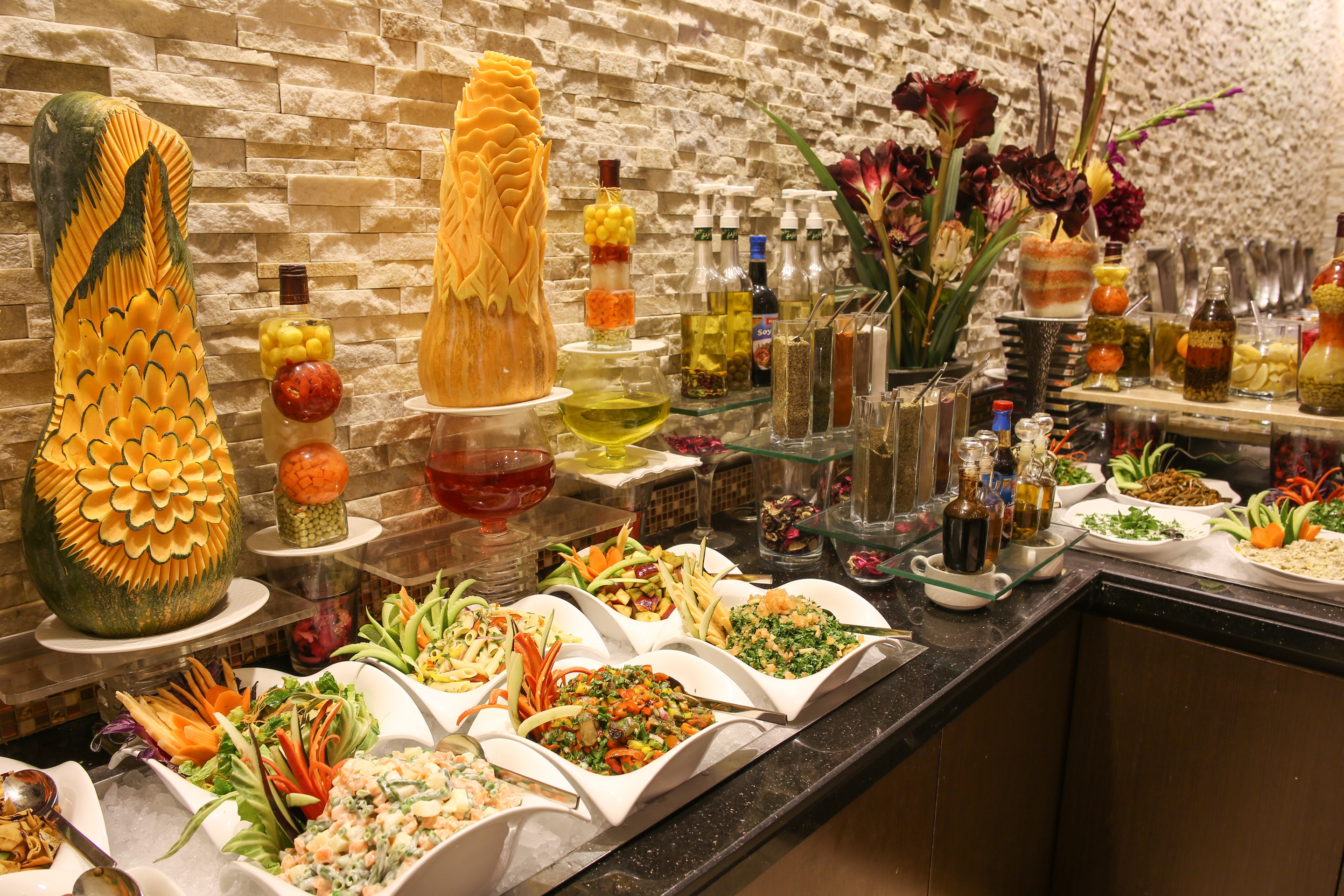 Golden Tulip BuraidahOver view