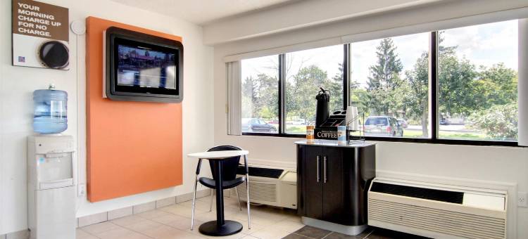 克利夫兰-米德尔堡6号汽车旅馆(Motel 6 Middleburg Heights, Oh - Cleveland)图片