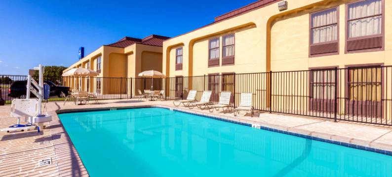 阿马里洛东呗盟套房酒店(Baymont by Wyndham Amarillo East)图片