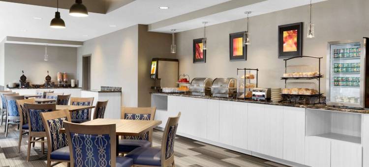 Warman温德姆戴斯套房酒店(Days Inn & Suites by Wyndham Warman)图片
