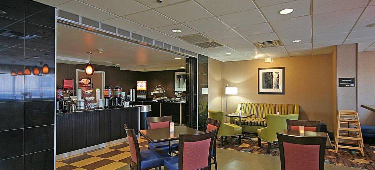 希尔顿欢朋酒店-奇斯韦尔堡马克斯梅多斯(Hampton Inn Ft. Chiswell-Max Meadows)图片