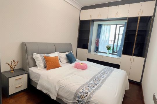 范范sylvia公寓(民青路分店)预订价格,联系电话位置地址【携程酒店】