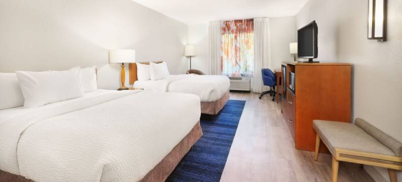 海恩斯维尔斯图尔特堡万枫酒店(Fairfield Inn & Suites Hinesville Fort Stewart)图片