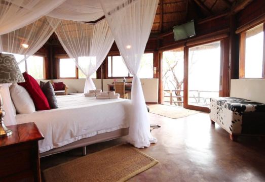 Shayamoya Tiger Fishing and Game LodgeHotel Overview