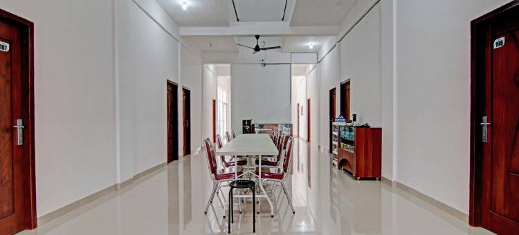 OYO酒店 萨丽娜伊斯兰旅馆 靠近RM Beringin Indah(Hotel O Penginapan Sarinah Syariahnearrm Beringin Indah)图片