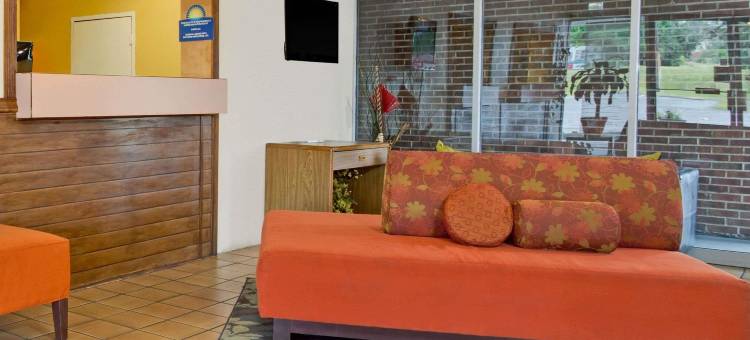 辛辛那提东戴斯酒店(Days Inn by Wyndham Cincinnati East)图片