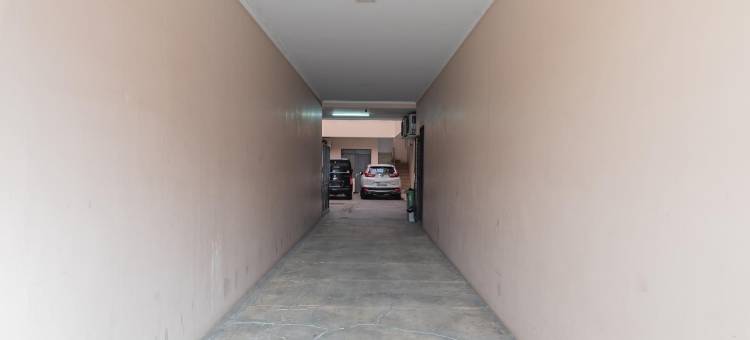 红门酒店清真-近苏邦收费站出口(RedDoorz Syariah Near Exit Toll Subang)图片