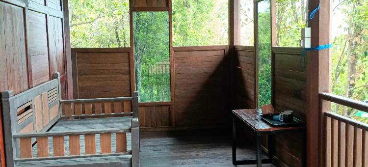 NK别墅 - 伊斯兰教规与咖啡馆普里根(NK Villa Syariah and Cafe Prigen)图片