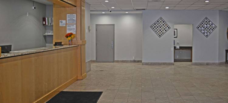 东锡拉丘兹品质酒店和套房 - 运载人圆圈(Quality Inn & Suites East Syracuse - Carrier Circle)图片