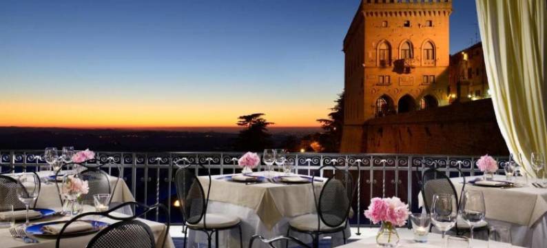 蒂塔诺酒店(Hotel Titano)图片