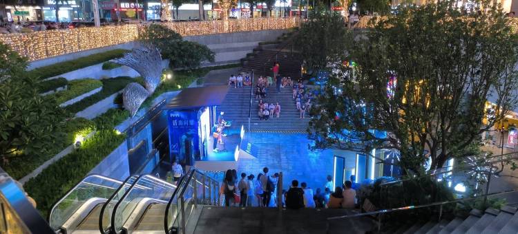 凡间汕头万象城华润西塔店民宿(金环南路分店)图片