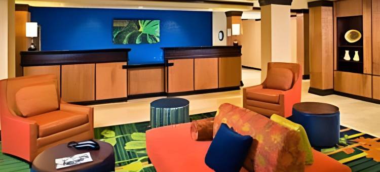 韦尔顿万豪万枫酒店(Fairfield Inn & Suites Weirton)图片