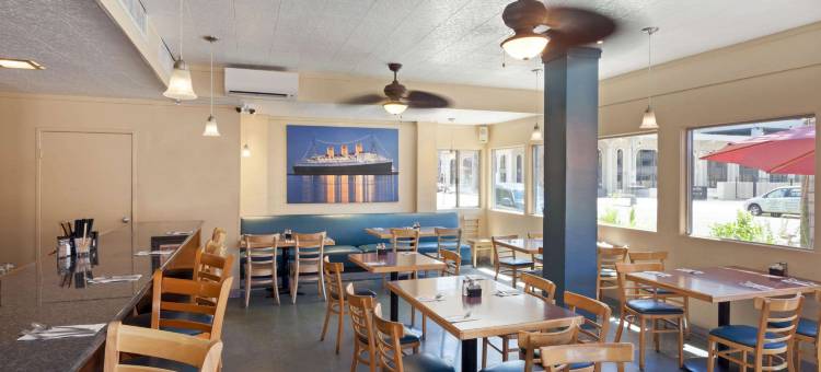 Travelodge by Wyndham Long Beach Convention Center图片