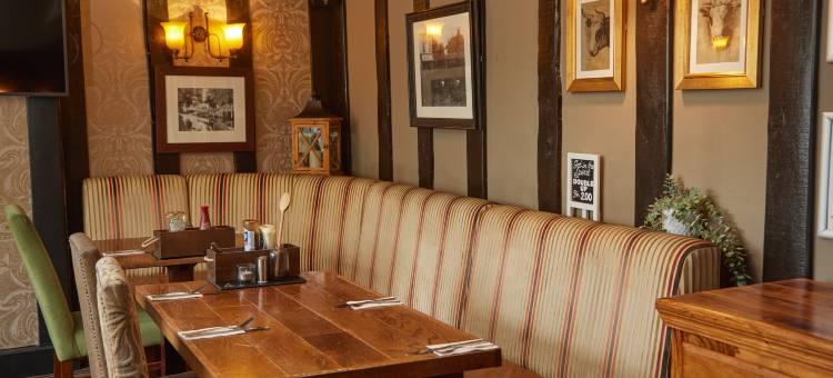 霍尔斯特德公牛酒店 - 格林国王旅馆(Bull Hotel by Greene King Inns)图片