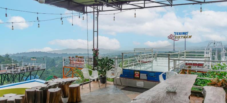 O酒店 Tebing Vieatnam(Urbanview Tebing Vietnam Lampung by RedDoorz)图片