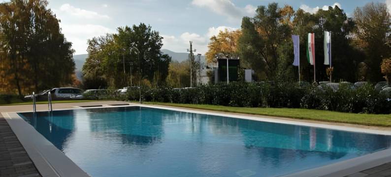 皇家俱乐部酒店(Royal Club Hotel)图片