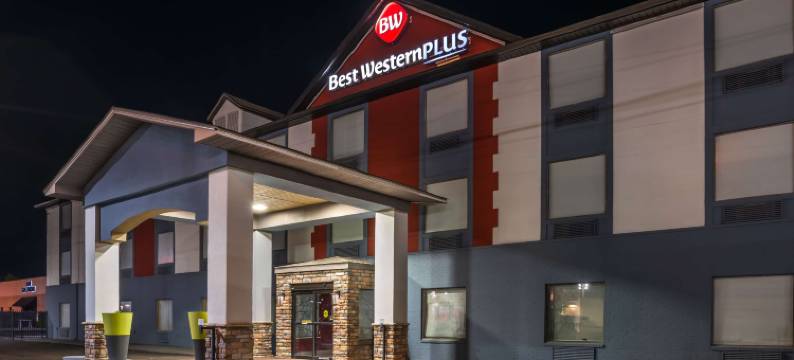 杰克逊市中心-体育馆贝斯特韦斯特优质酒店(Best Western Plus Jackson Downtown-Coliseum)图片