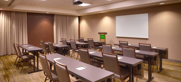 凤凰城迈措沃门户机场万怡酒店(Courtyard Phoenix Mesa Gateway Airport)图片