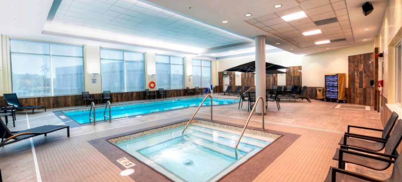 渥太华机场万枫酒店及套房(Fairfield Inn & Suites Ottawa Airport)图片