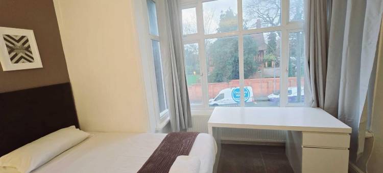 OYO金斯伍德酒店(Kingswood Hotel)图片