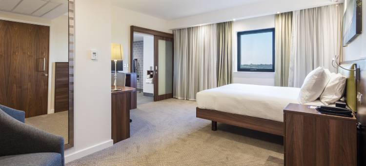 亨伯赛德机场希尔顿欢朋酒店(Hampton by Hilton Humberside Airport)图片