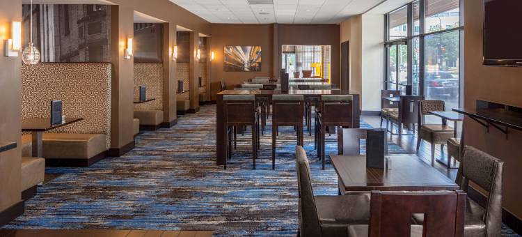 明尼阿波利斯希尔顿逸林套房酒店-市中心(DoubleTree Suites by Hilton Minneapolis)图片